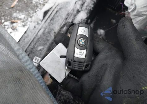 2014 BMW X1 xDrive28I from USA, damaged, VIN WBAVL1C59EVR94732